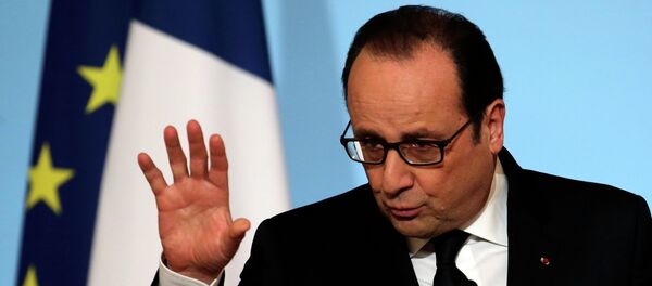 Президент Франции Франсуа Олланд - Sputnik Afrique