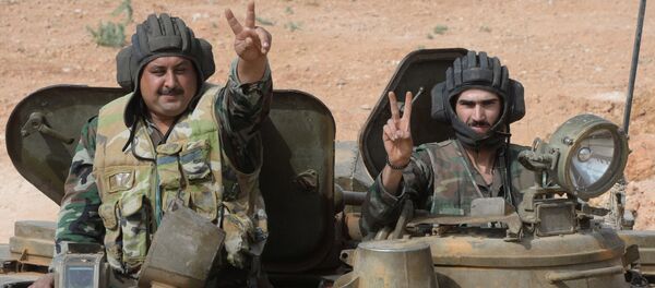 Des combattants de l’armée arabe syrienne près de la ville de Qatana - Sputnik Afrique
