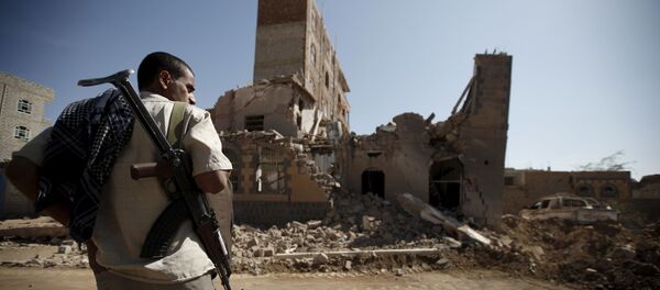 Yémen: villes après des frappes aériennes - Sputnik Afrique