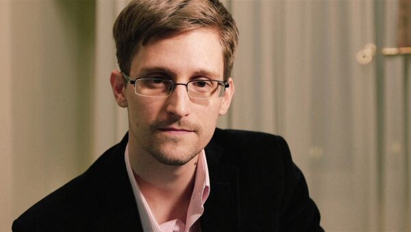 Former NSA Contractor Edward Snowden - Sputnik Afrique