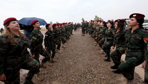 Ces femmes kurdes qui luttent contre l'EI - Sputnik Afrique