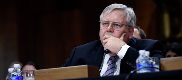 John Tefft of Va., pauses as he testifies before the Senate Foreign Relations Committee on Capitol Hill in Washington, Tuesday, July 29, 2014, to be the new U.S. Ambassador to Russia - Sputnik Afrique