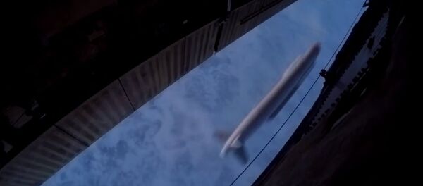 Un bombardier russe Tu-160 largue un missile de croisière - Sputnik Afrique