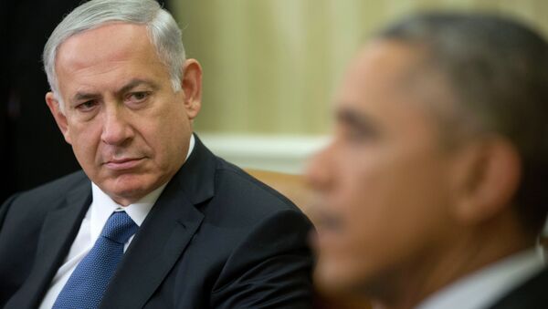 Le Premier ministre israélien Benjamin Netanyahu à l'écoute que le président Barack Obama - Sputnik Afrique