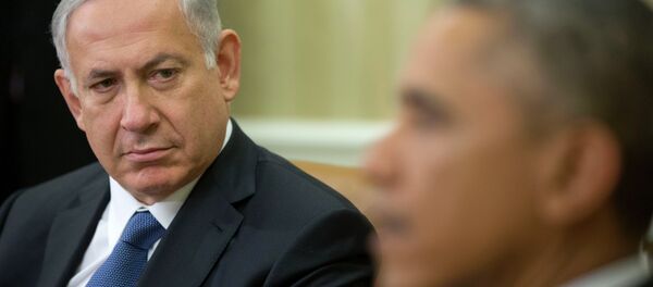 Le Premier ministre israélien Benjamin Netanyahu à l'écoute que le président Barack Obama - Sputnik Afrique