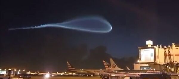 Californie: un test de missile pris pour un Ovni - Sputnik Afrique