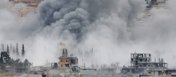 Des frappes aériennes américaines en Syrie - Sputnik Afrique