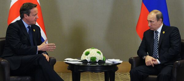 David Cameron lors d'une réunion G20 en Turquie avec le président russe Vladimir Poutine - Sputnik Afrique