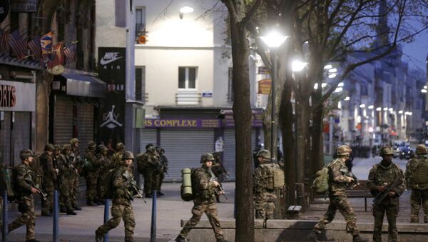 Assaut de Saint-Denis: 3 personnes tuées, dont Abaaoud et sa cousine - Sputnik Afrique