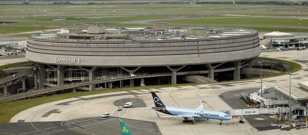 Vue générale du terminal 1 de l'aéroport Roissy-Charles de Gaulle - Sputnik Afrique