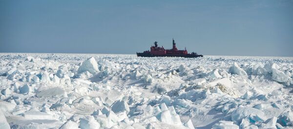 Le brise-glace nucléaire russe Yamal dans l'océan Arctique Le brise-glace nucléaire russe Yamal dans l'océan Arctique - Sputnik Afrique