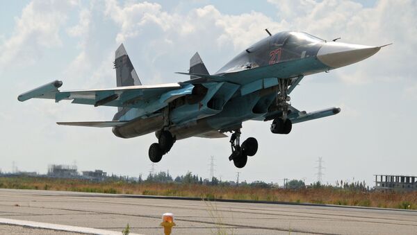 Un Su-34 russe à Lattaquié - Sputnik Afrique