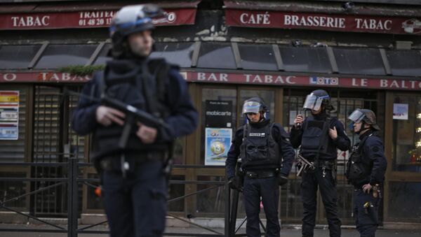Saint-Denis: assaut policier en cours dans le cadre de l'enquête sur les attentats - Sputnik Afrique