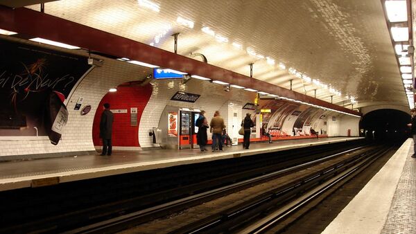 Métro de Paris (France) - ligne 11 - Station République. Archive photo - Sputnik Afrique
