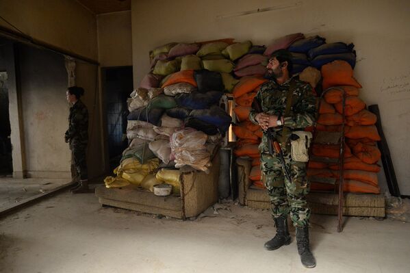 L’armée syrienne combat les terroristes en banlieue de Damas - Sputnik Afrique