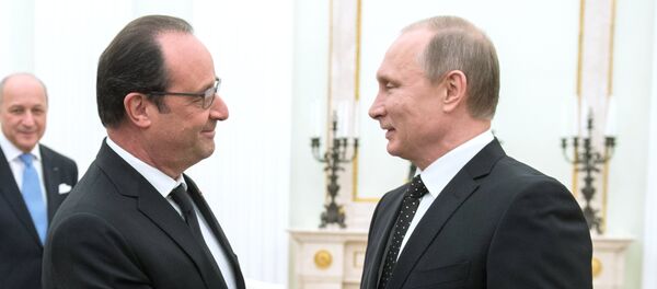 François Hollande et Vladimir Poutine - Sputnik Afrique