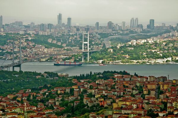 Le détroit du Bosphore à Istanbul Le détroit du Bosphore à Istanbul - Sputnik Afrique