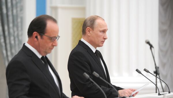 Poutine et Hollande prônent une large coalition contre l'Etat islamique - Sputnik Afrique