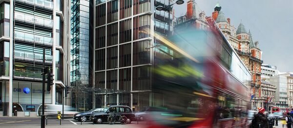 Un panneau routier… pour détenteurs de portables - Sputnik Afrique