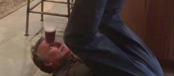 Le yoga n'empêche pas la bière - Sputnik Afrique