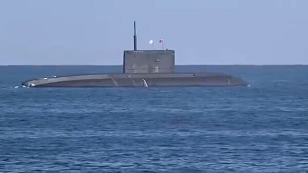 Russie a lancé des missiles de croisières Kalibr depuis le sous-marin Rostov-sur-le-Don basé dans la Méditerranée - Sputnik Afrique