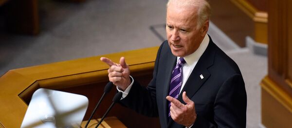 Le vice-président américain Joe Biden intervient devant le parlement ukrainien Le vice-président américain Joe Biden intervient devant le parlement ukrainien - Sputnik Afrique