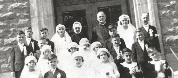 Les Orphelins de Duplessis - Sputnik Afrique