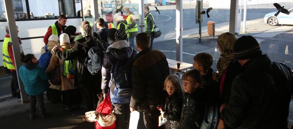 migrants syriens et irakiens à destination de la Suède - Sputnik Afrique