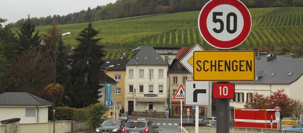 Schengen sign - Sputnik Afrique