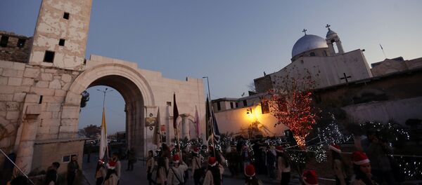 Chrétiens de Syrie célèbrent Noël, Décembre. 24, 2015. - Sputnik Afrique