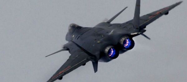 La Chine teste son dernier chasseur à la frontière indienne… - Sputnik Afrique