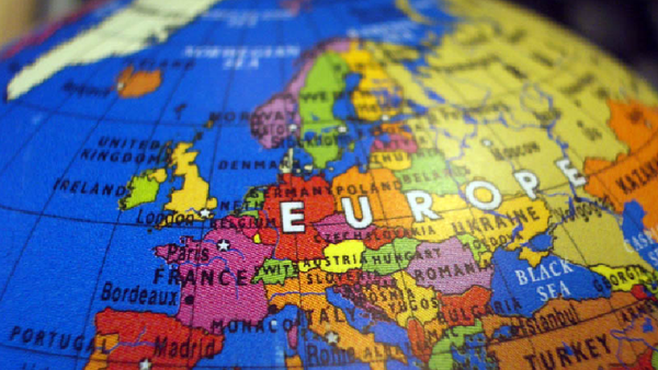 L'Europe est à la croisée des chemins, selon le président estonien - Sputnik Afrique