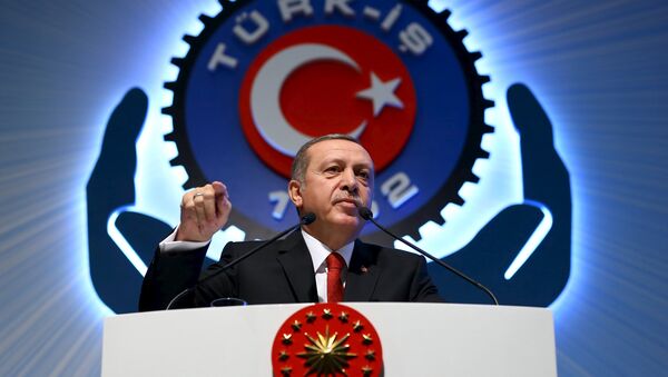 Les liaisons dangereuses Erdogan-Daech - Sputnik Afrique