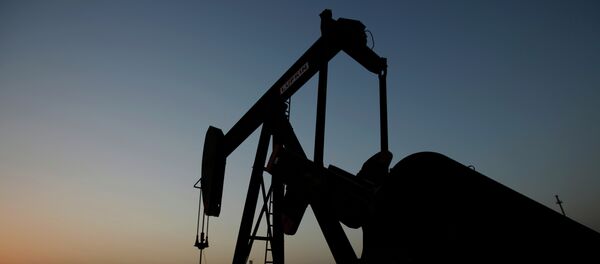 Le pétrole tombe à son minimum de 11 ans - Sputnik Afrique