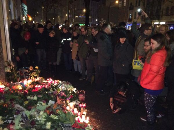 Für Bowie: Berlin rend un dernier hommage à la rock star, Berlin   - Sputnik Afrique