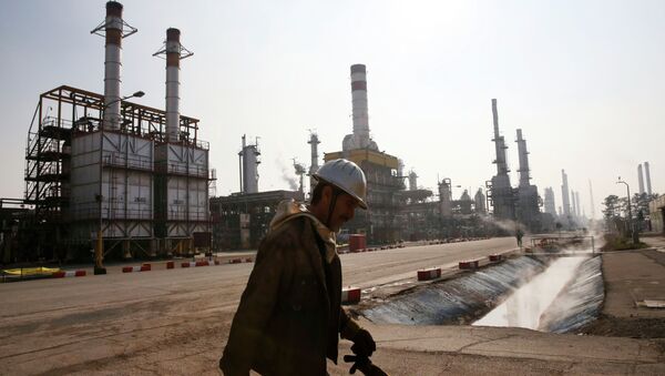 La raffinerie de Téhéran située dans le sud de la capitale iranienne - Sputnik Afrique