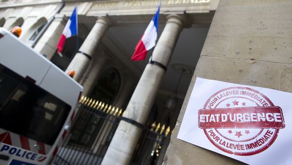 L'état d'urgence en France, un risque pour la démocratie? - Sputnik Afrique