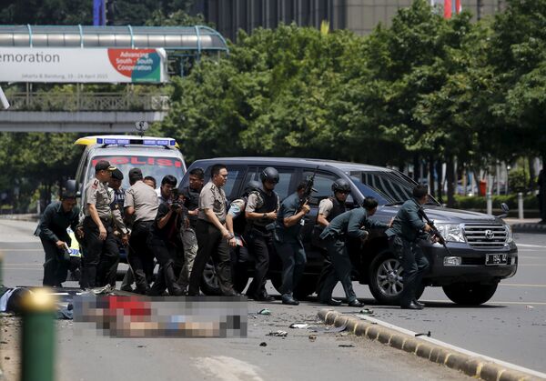 Sur les lieux de l’explosion dans le centre de Jakarta - Sputnik Afrique