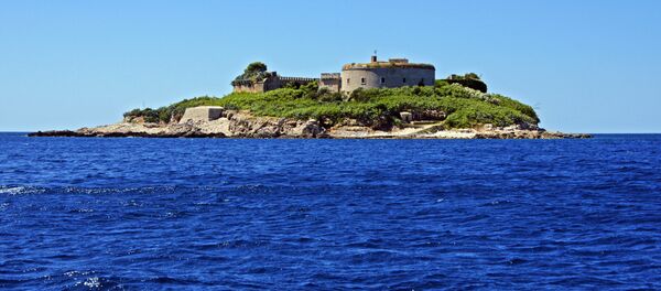 Un camp de concentration sur une île monténégrine transformé en station balnéaire - Sputnik Afrique