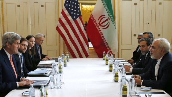 John Kerry et Mohammad Javad Zarif à Vienne - Sputnik Afrique