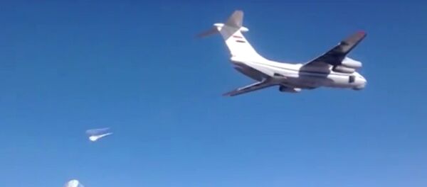 Largage de fret humanitaire russe en Syrie - Sputnik Afrique