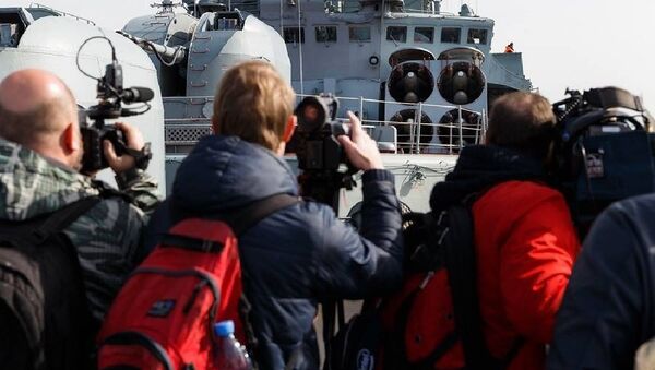 Russian Destroyer Vice-Admiral Kulakov Welcomes Foreign Journalists - Sputnik Afrique