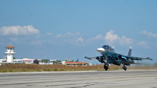 Avions militaires russes à Hmeymim Airbase, Syrie - Sputnik Afrique