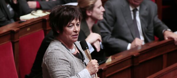 French MP of the Jura department, Marie-Christine Dalloz (UMP) speaks during the weekly session of questions to the government at the National Assembly on October 23, 2012 in Paris. AFP PHOTO JACQUES DEMARTHON - Sputnik Afrique