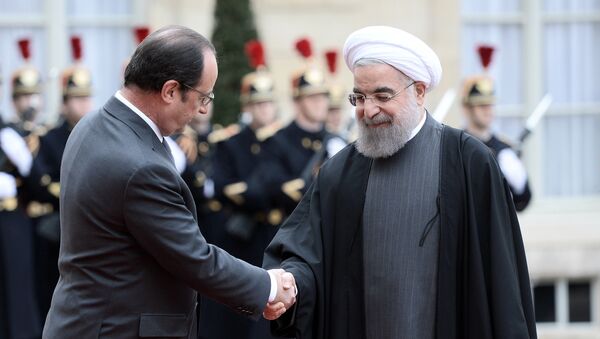 président iranien Hassan Rohani et François Hollande - Sputnik Afrique