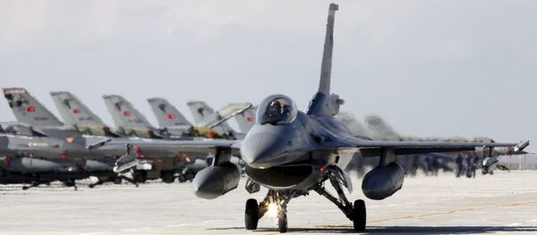 Les forces aérospatiales turques passent au niveau d'alerte orange - Sputnik Afrique