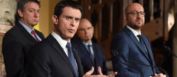 Manuel Valls et Charles Michel - Sputnik Afrique