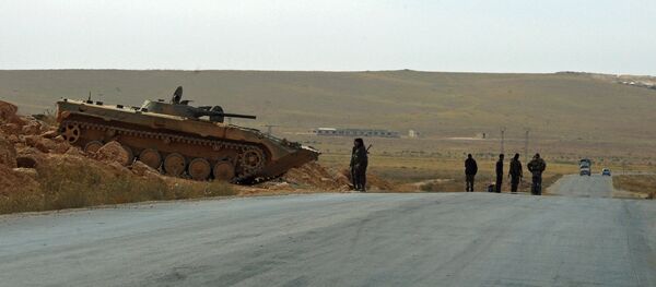 Syrie: l'armée coupe les voies de ravitaillement des terroristes Syrie: l'armée coupe les voies de ravitaillement des terroristes - Sputnik Afrique