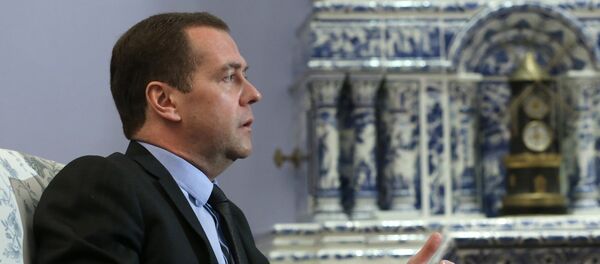 Интервью премьер-министра РФ Д. Медведева немецкой газете Хандельсблатт - Sputnik Afrique