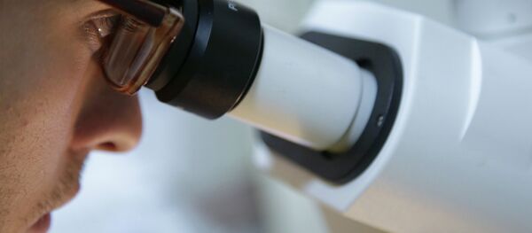 Un scientifique - Sputnik Afrique